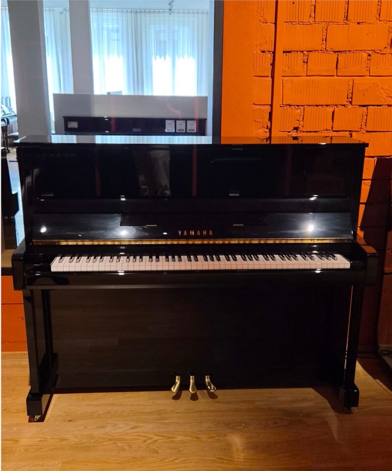 Yamaha B3 (gebraucht)